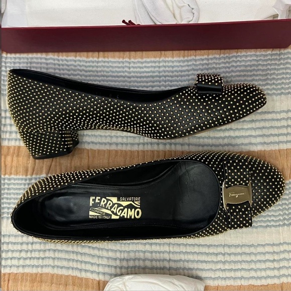 Ferragamo Heels - Picture 1 of 5